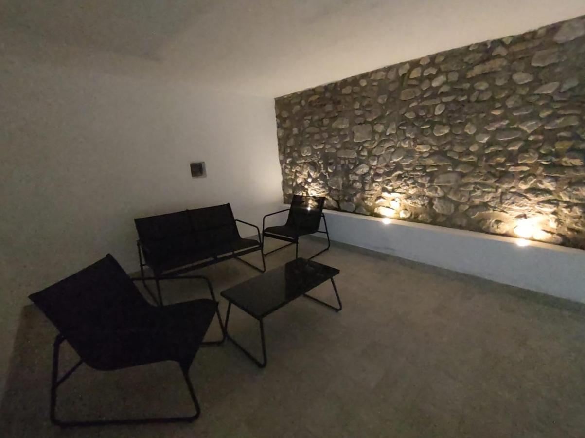 Corte Vezzola Bilocale Emma Puegnago Buitenkant foto